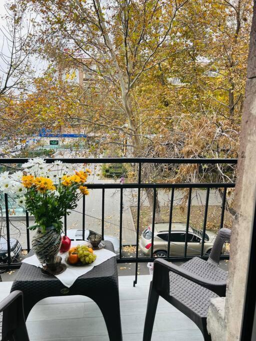 Spacious 2 Bedrooms In The Center Of Jerevan Exteriör bild