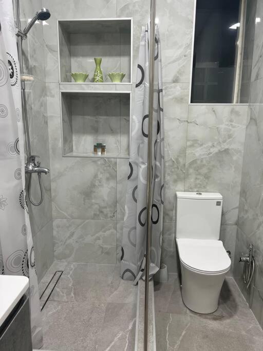 Spacious 2 Bedrooms In The Center Of Jerevan Exteriör bild