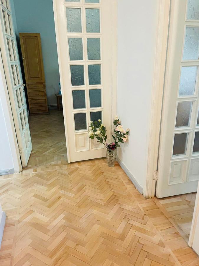 Spacious 2 Bedrooms In The Center Of Jerevan Exteriör bild